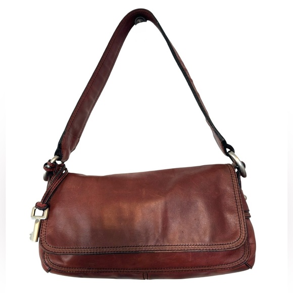 Vintage Fossil Leather Y2K Shoulder Bag Brown Flap Purse Key Charm 75082 - Picture 2 of 14